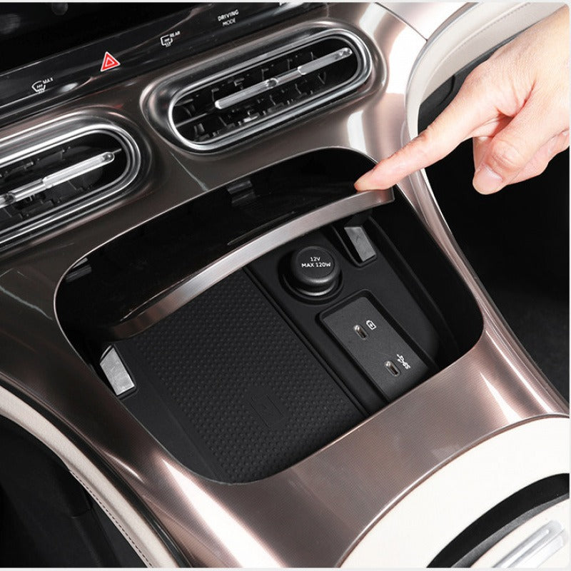 Wireless charging anti-slip silicone pad for Smart #1.