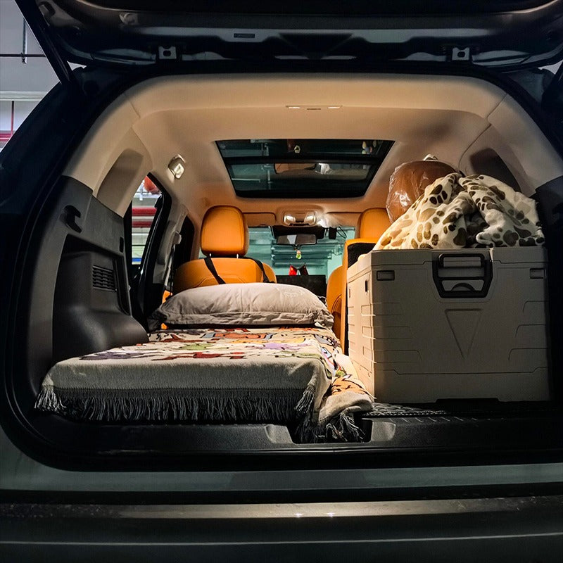 Car Camping Knitted Blanket | Road Trip & Trunk Leisure Mat.